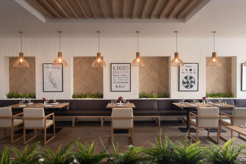 Live Aqua Beach Resort Punta Cana Restaurant photo