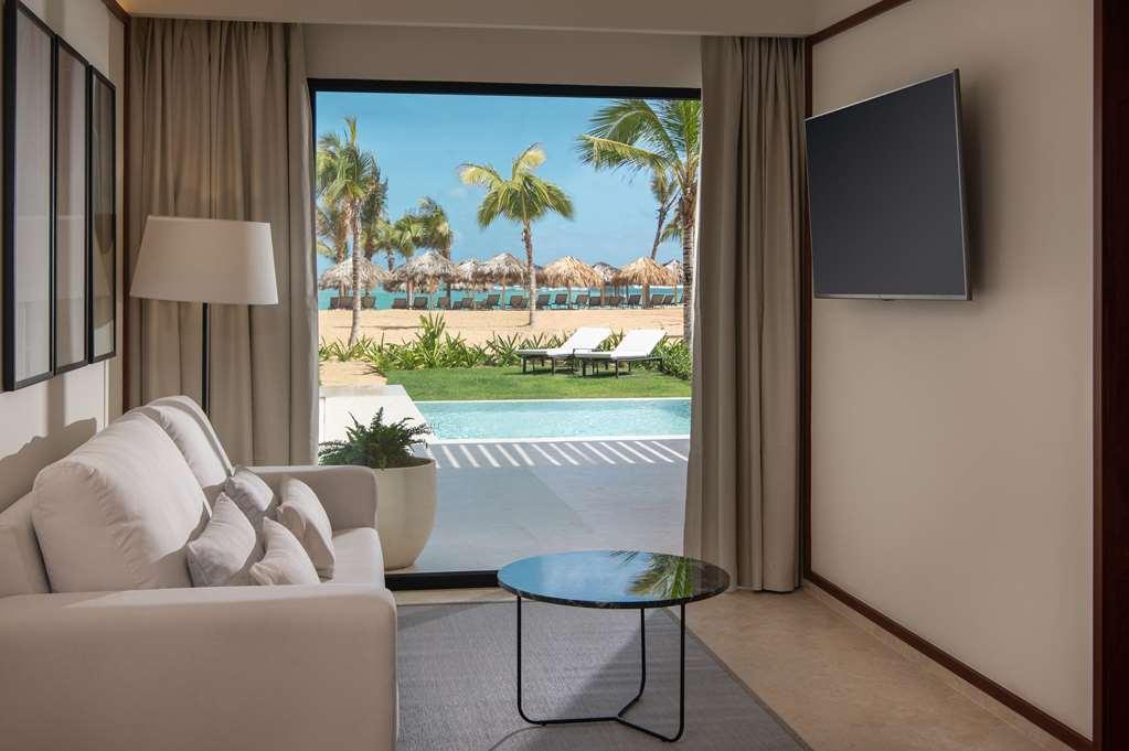 Live Aqua Beach Resort Punta Cana Room photo
